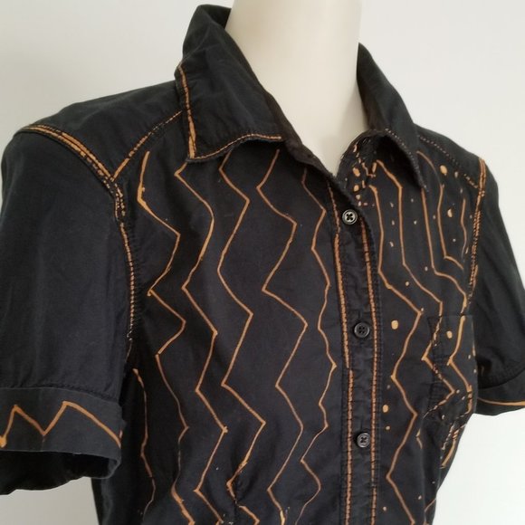 Refashioned ZigZag Shirt (S/M) - Picture 7 of 8